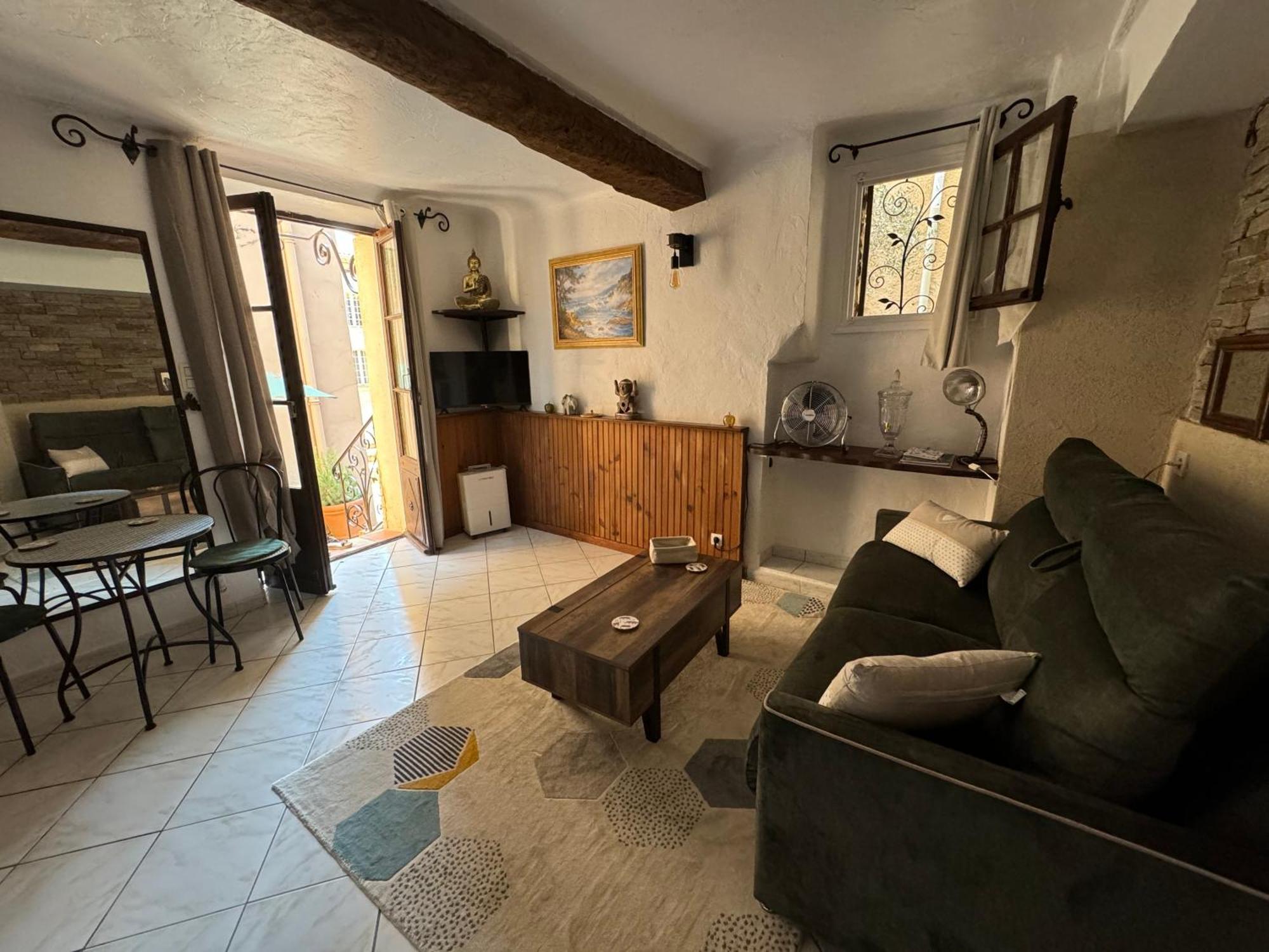 Chez Kay Apartment Roquebrune-sur Argens Luaran gambar